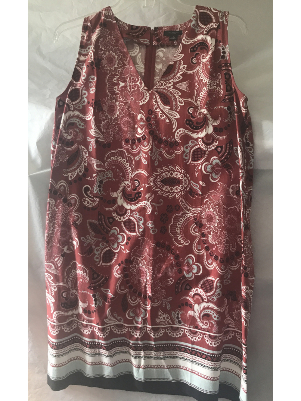 Ann Taylor Factory Sleeveless Dress. Rust Color Paisley. Zip Back. Size 0. New